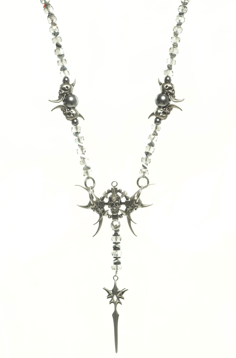 IIIMIII BlackPaintingII Long beaded Chain – iiimiii