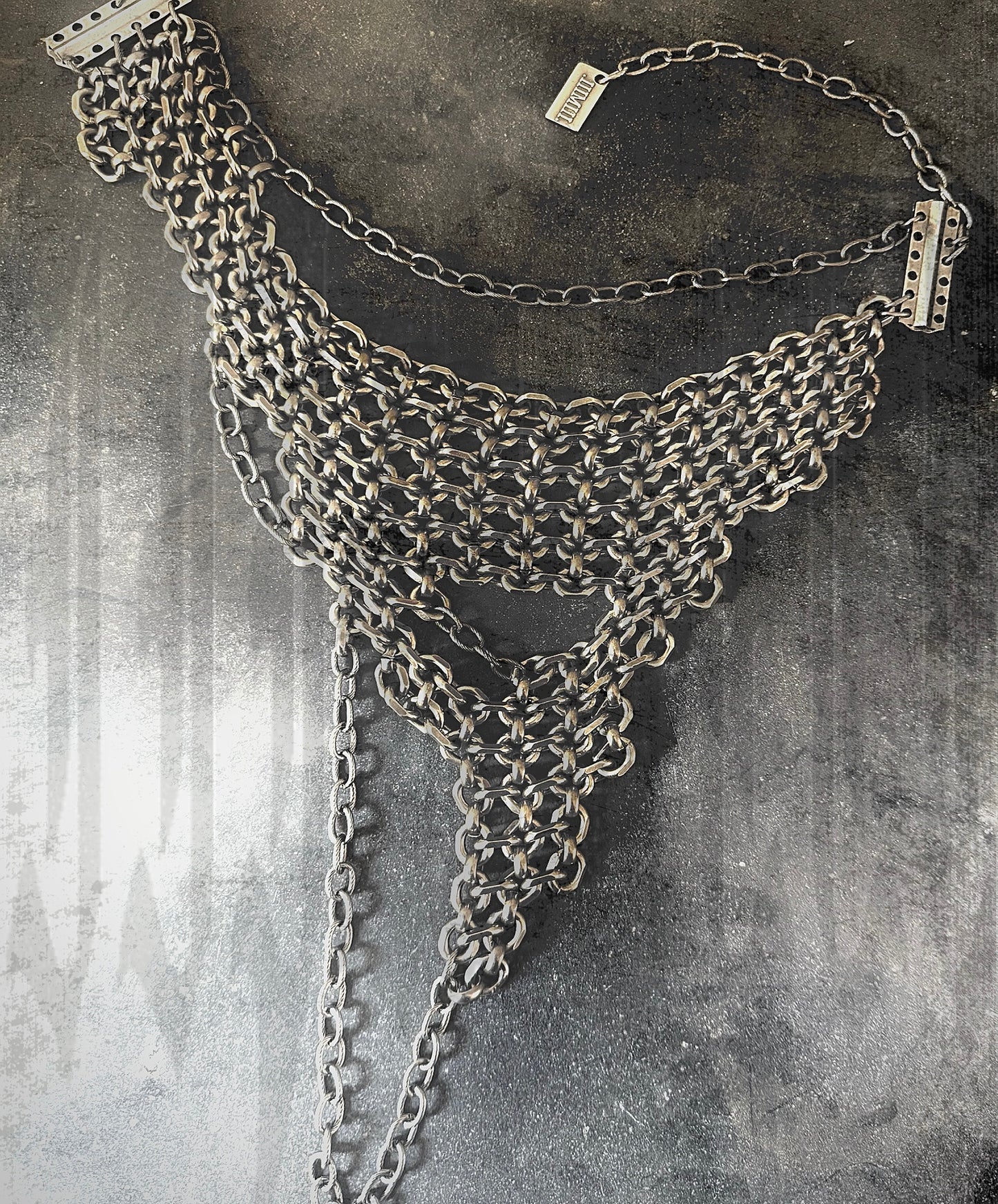 IIIMIII RottenMetal Necklace 1