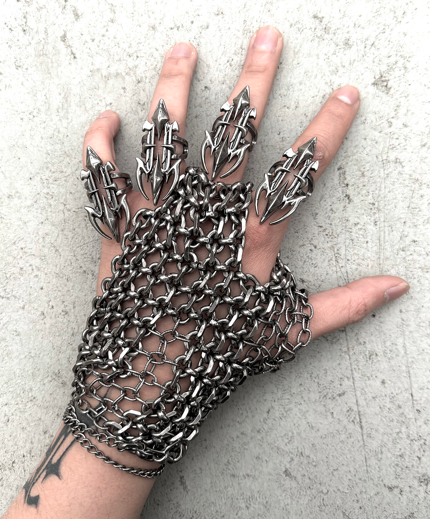 IIIMIII RottenMetal Bracelet1
