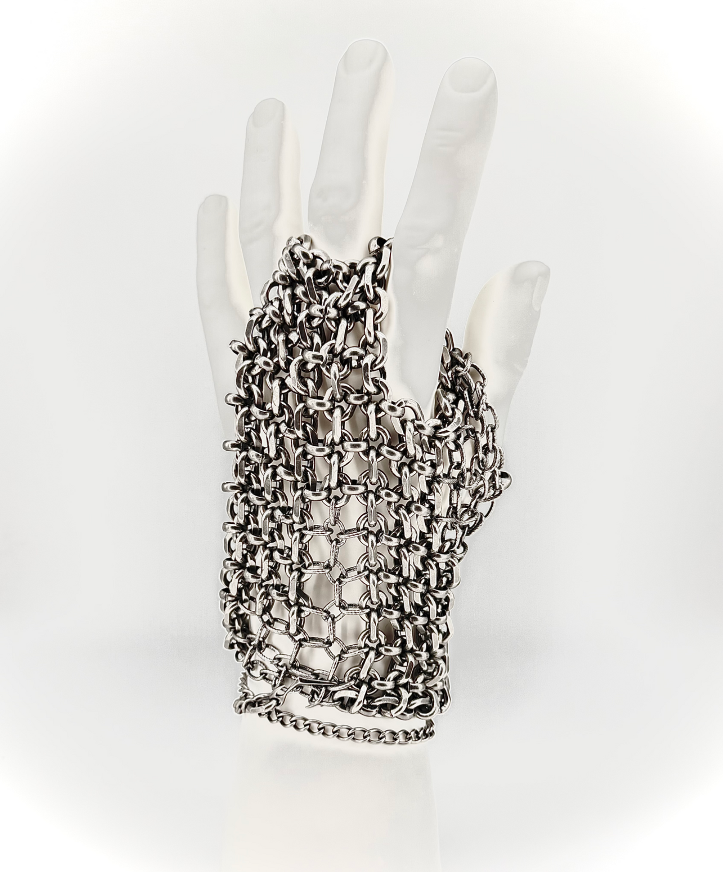IIIMIII RottenMetal Bracelet1