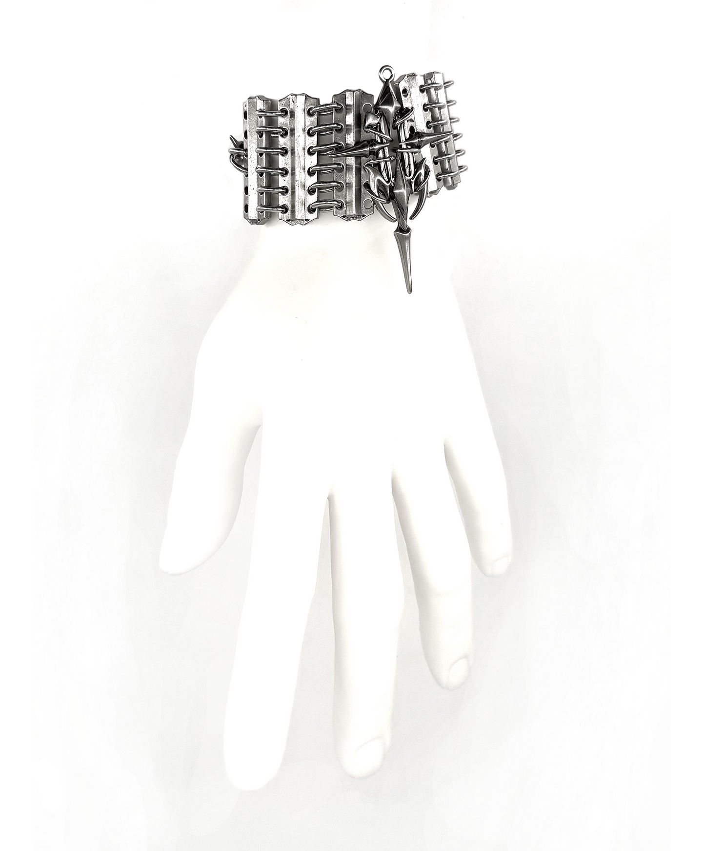 IIIMIII RottenMetal Bracelet