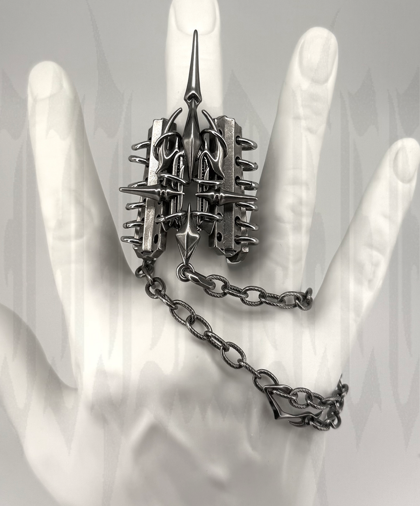 IIIMIII RottenMetal one piece ring chain2