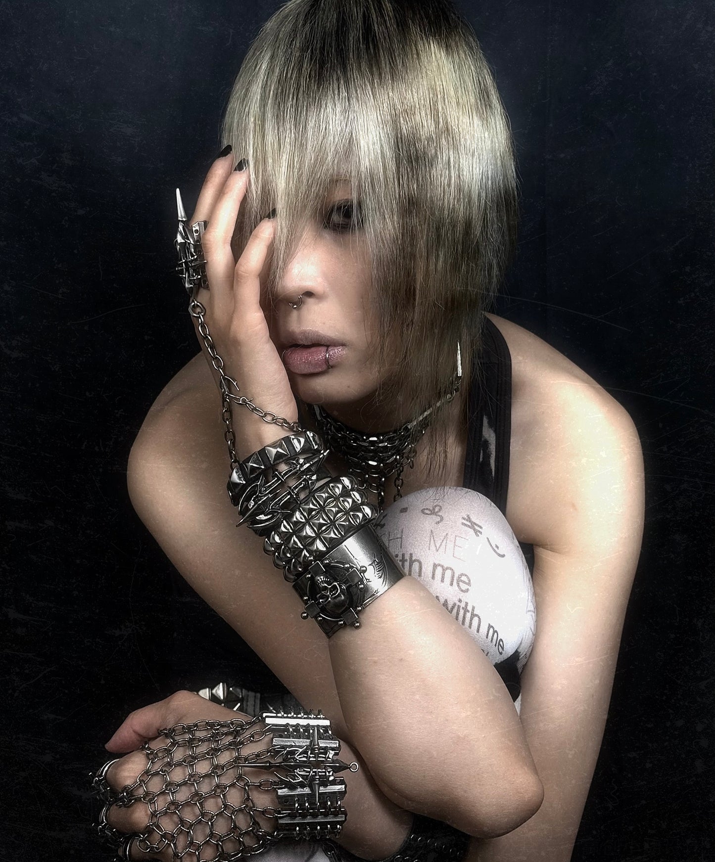 IIIMIII RottenMetal one piece Bracelet