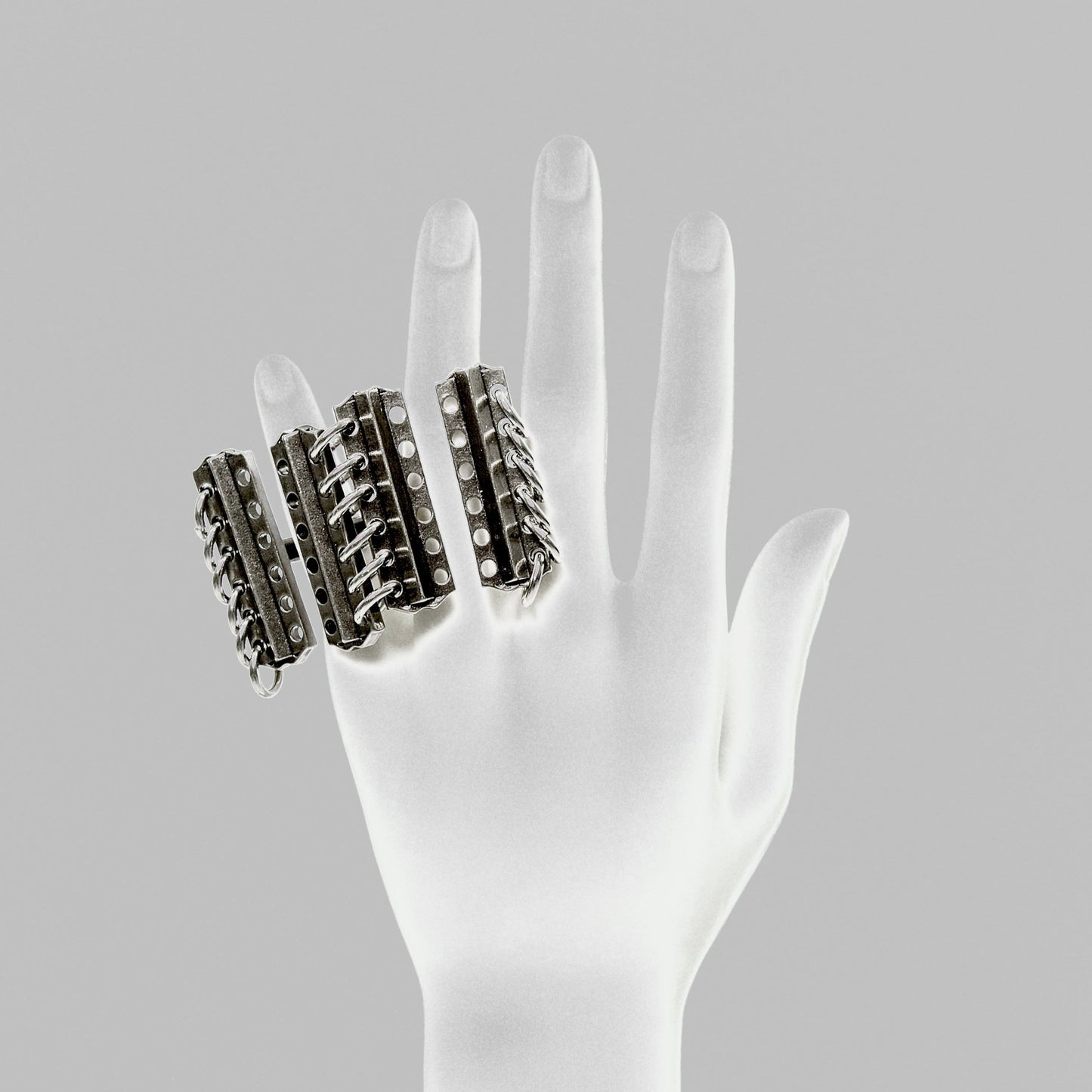 IIIMIII BrokenWeb I Ring2