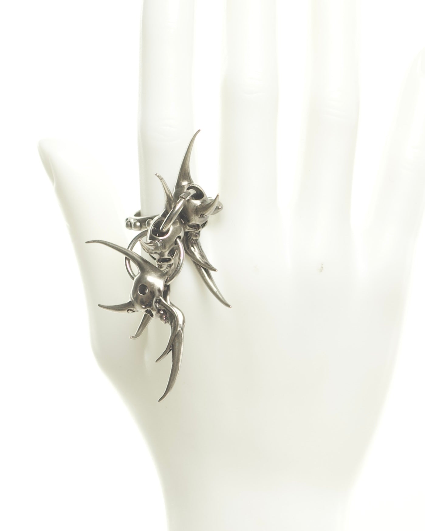 IIIMIII BlackpaintingII Skull Ring