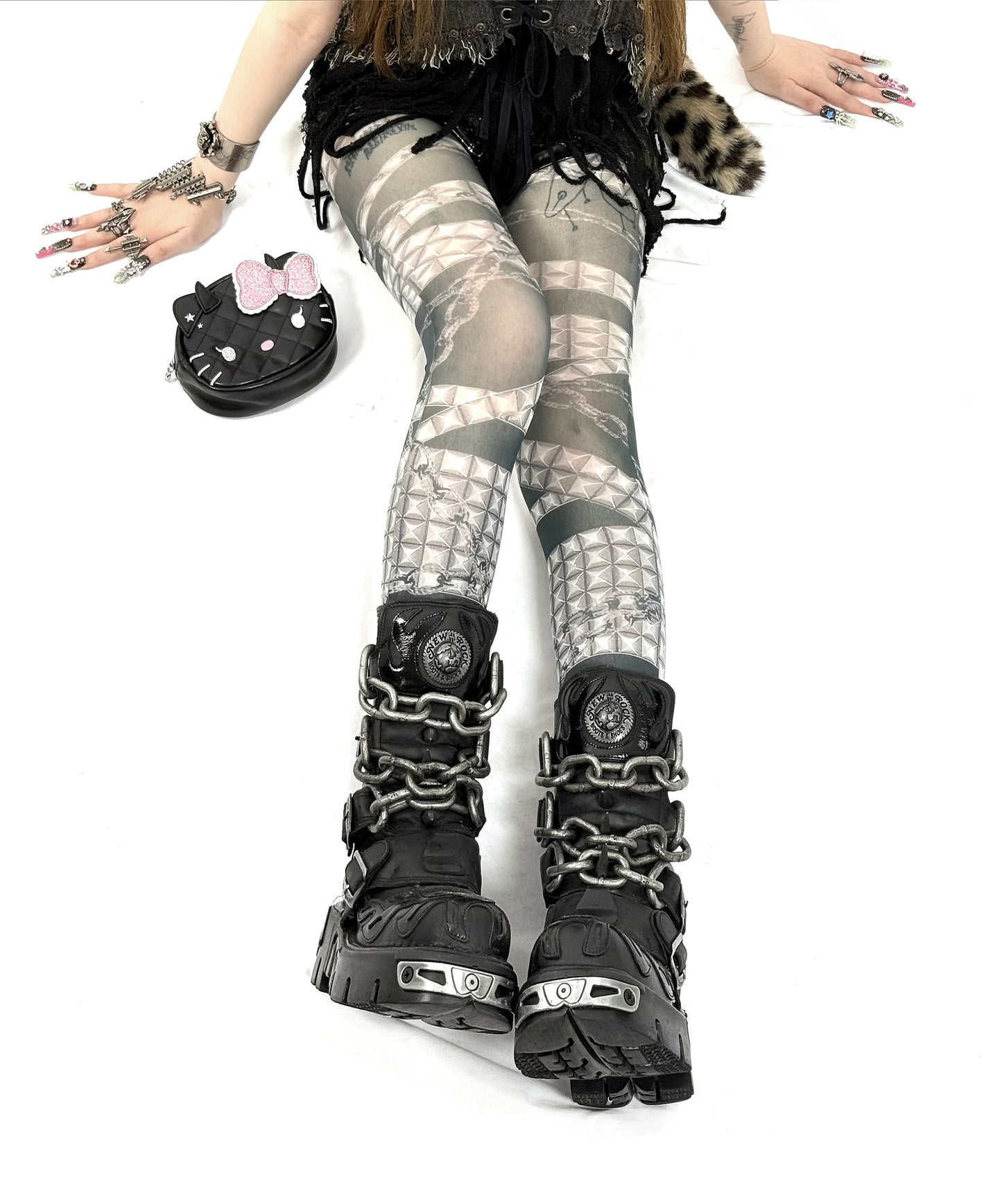 IIIMIII Darktotem print stockings5