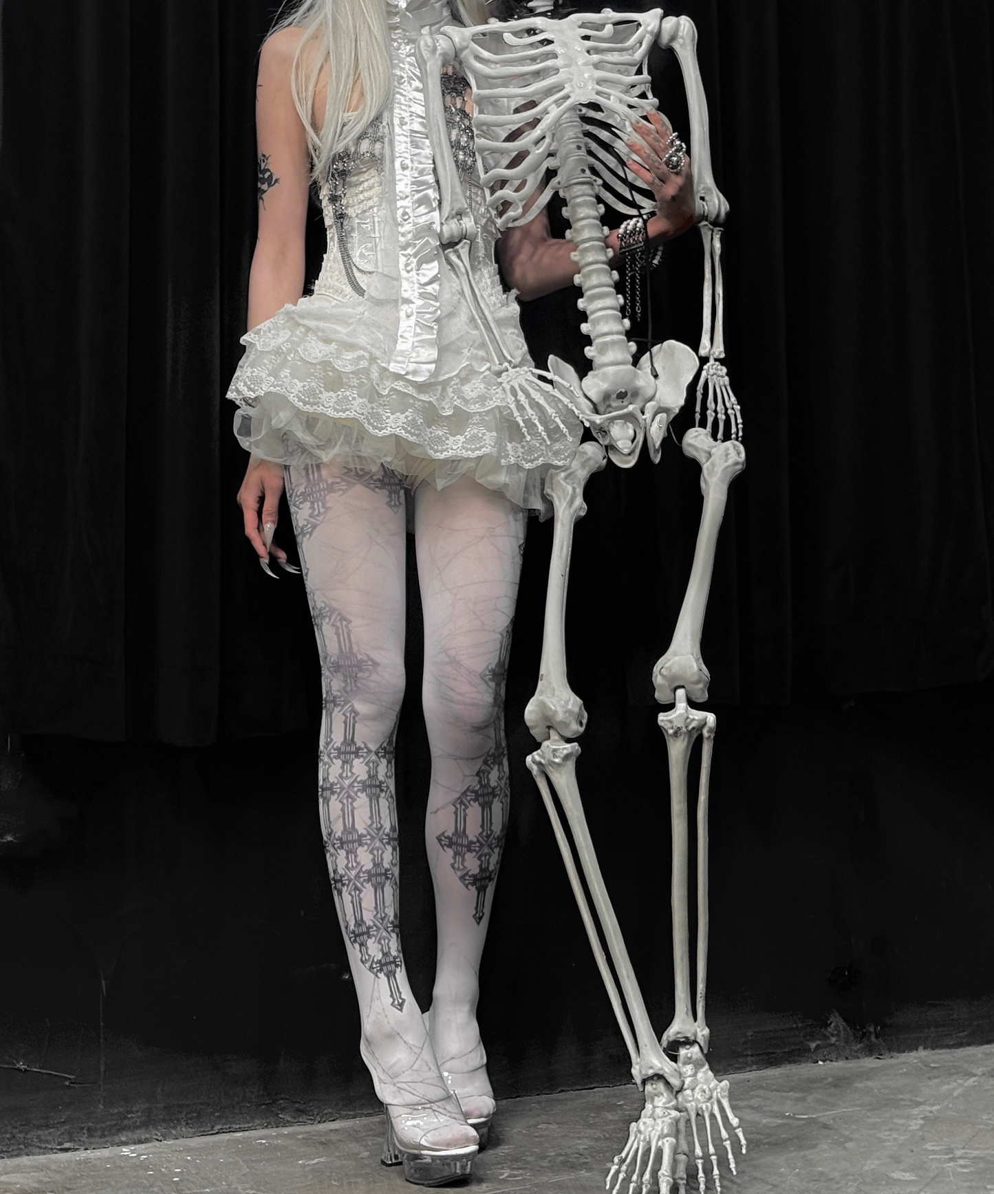 IIIMIII Whitetotem printed stockings6