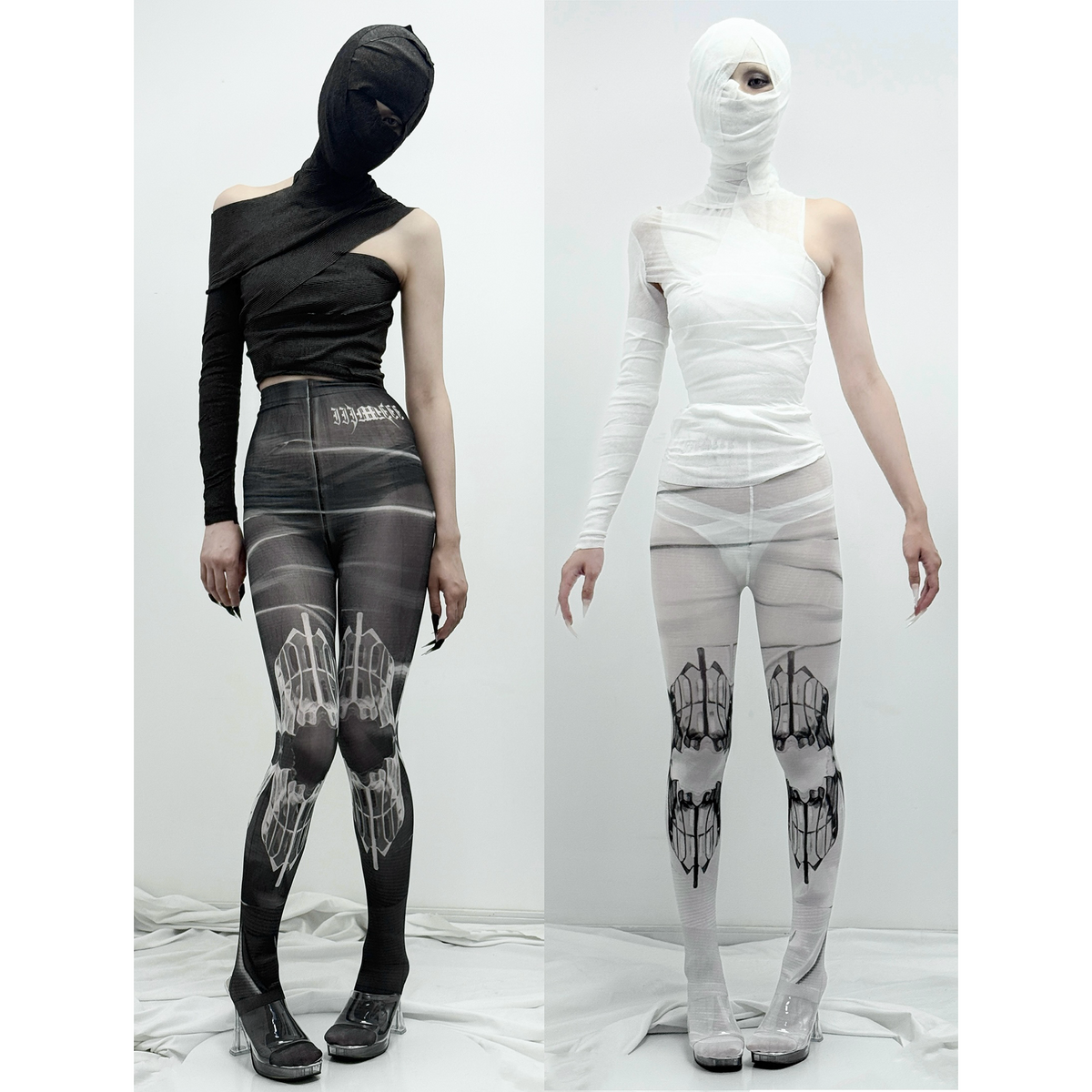 IIIMIII Darktotem/White print stockings 8