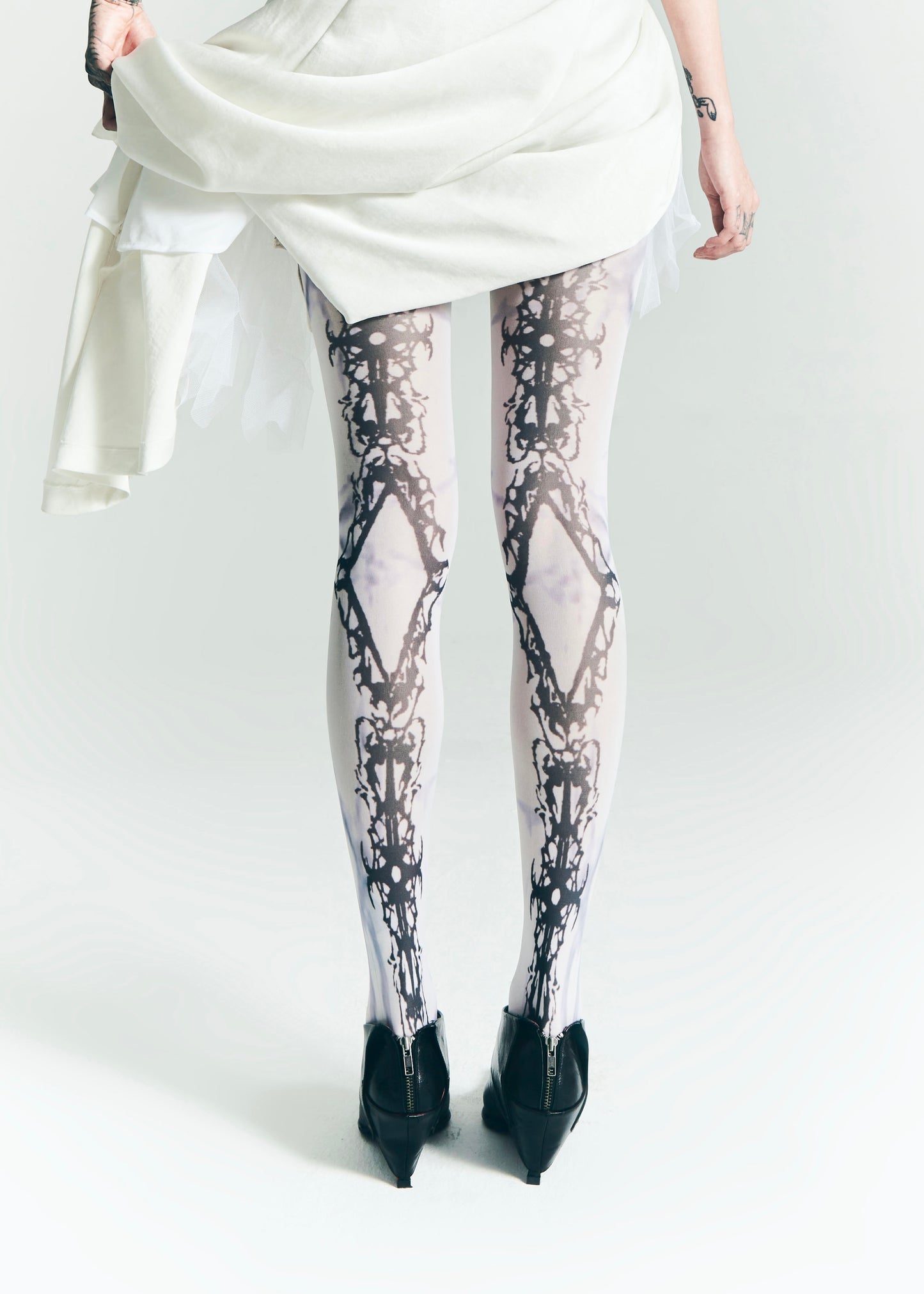 IIIMIII Whitetotem printed stockings3