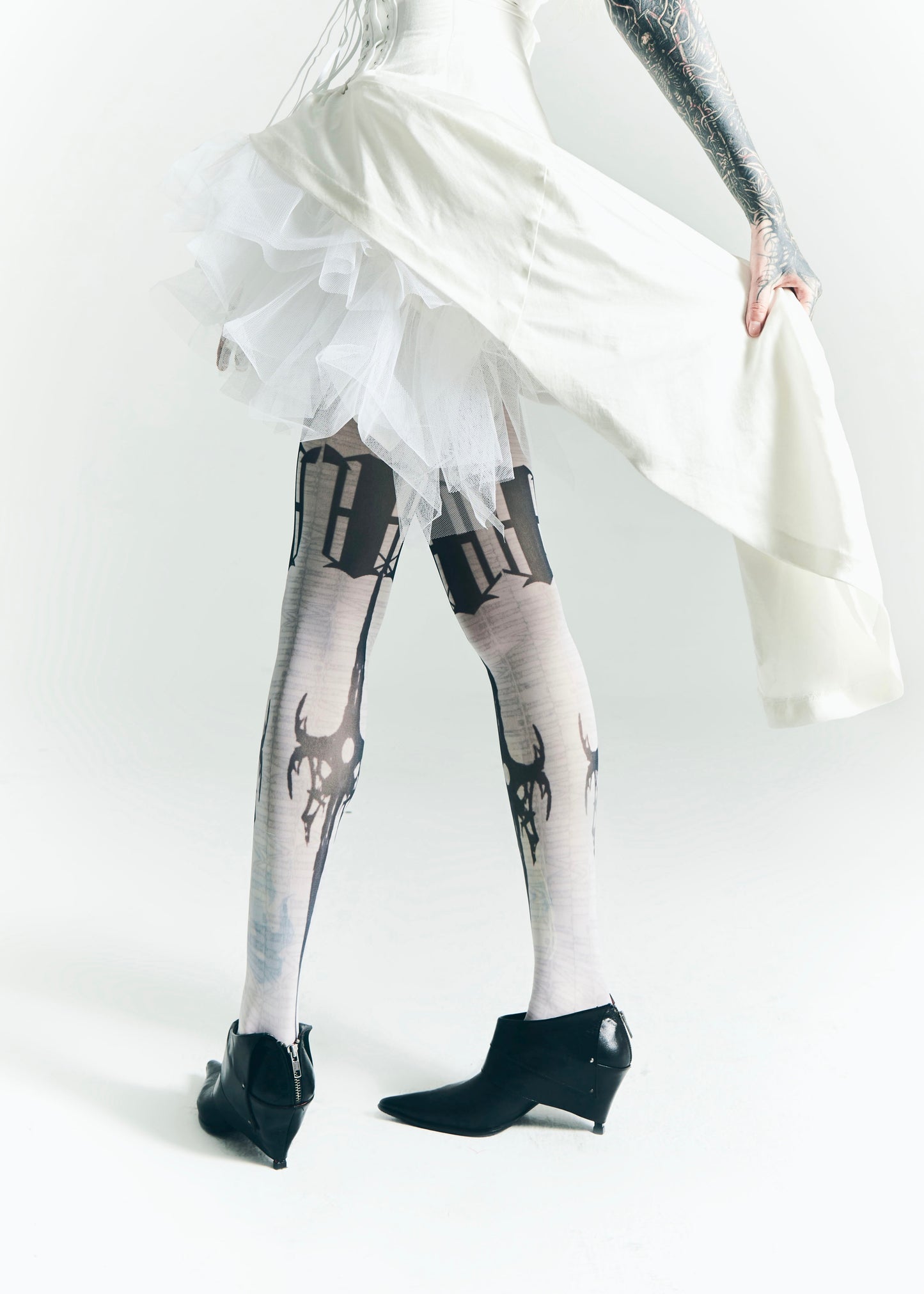 IIIMIII Whitetotem printed stockings4